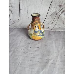 Vintage Satsuma Japanese Miniature Moriage Handled Vase Hand Painted